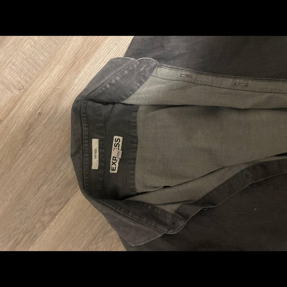 Mens express button up - Picture 3 of 3